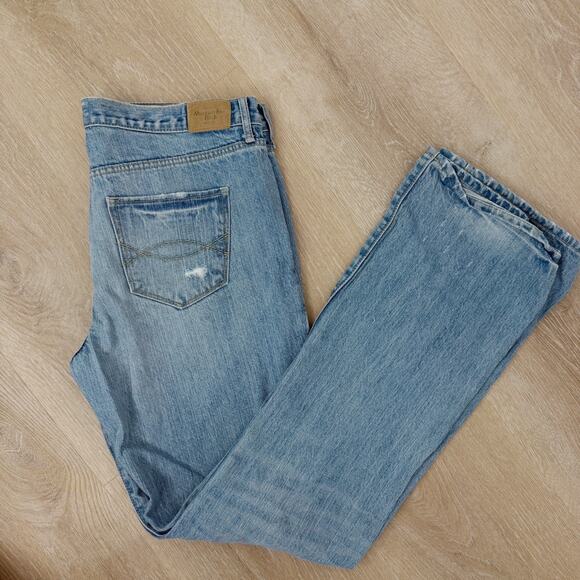Women’s Abercrombie & Fitch Emma Bootcut Jeans Light Wash Size 12R - Picture 7 of 7